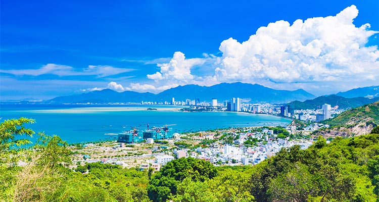 750X400-摄图网_377337520_越南芽庄晴朗日的海景眺望_(企业商用) 750X400-摄图网_377337520_越南芽庄晴朗日的海景眺望_(企业商用)